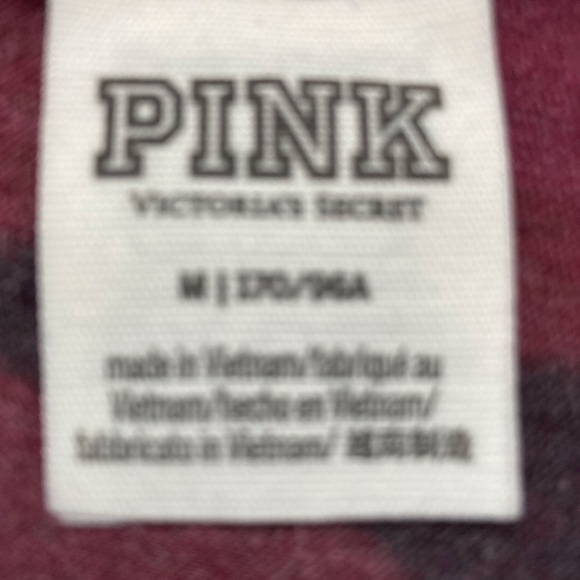 PINK V-Neck Camo T-Shirt - Red & Black Camouflage Tee size medium - Picture 6 of 11